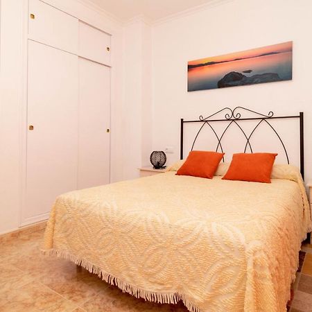 Apartamento Victoria Playa Torrevieja Exterior foto