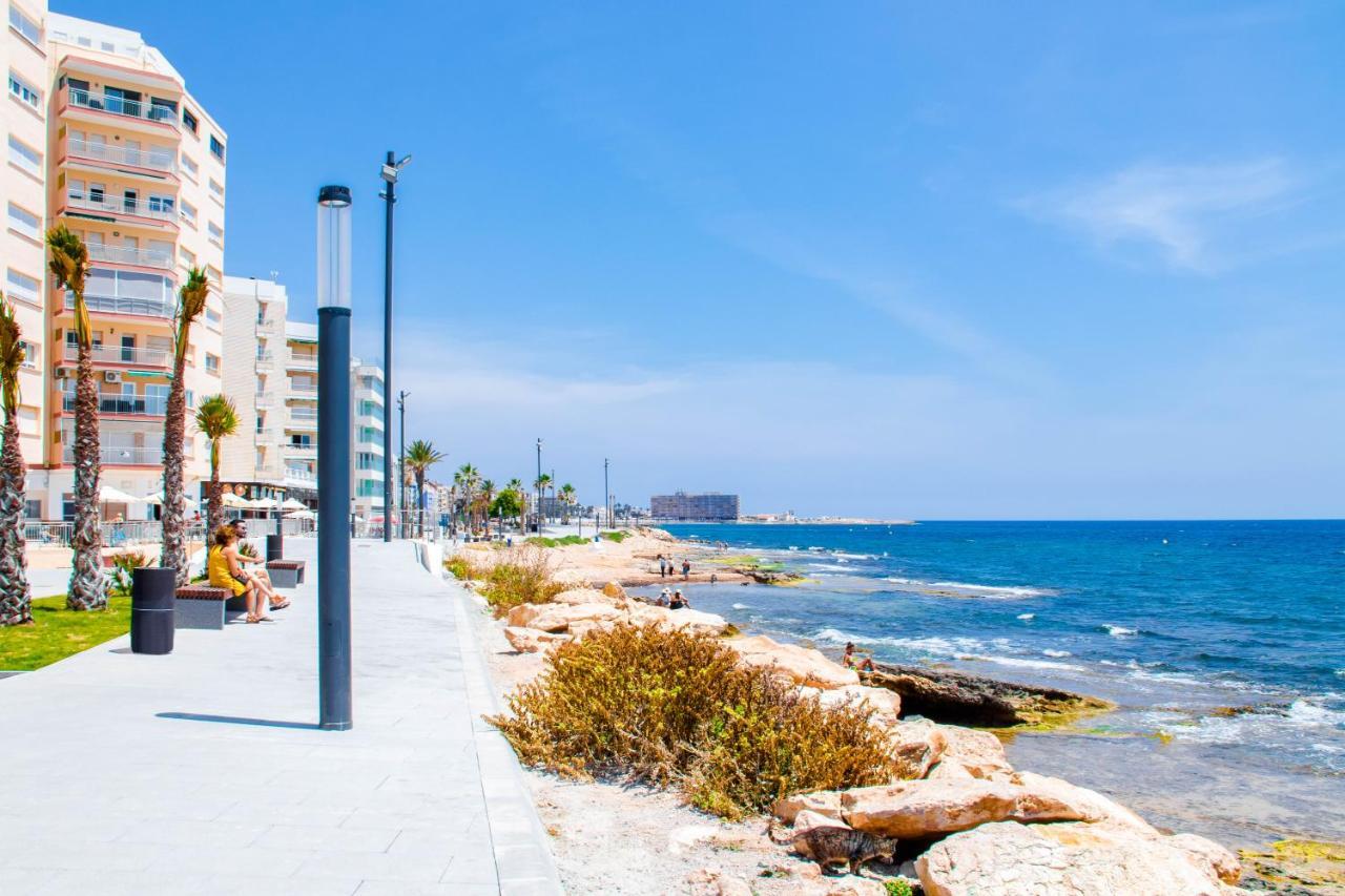 Apartamento Victoria Playa Torrevieja Exterior foto